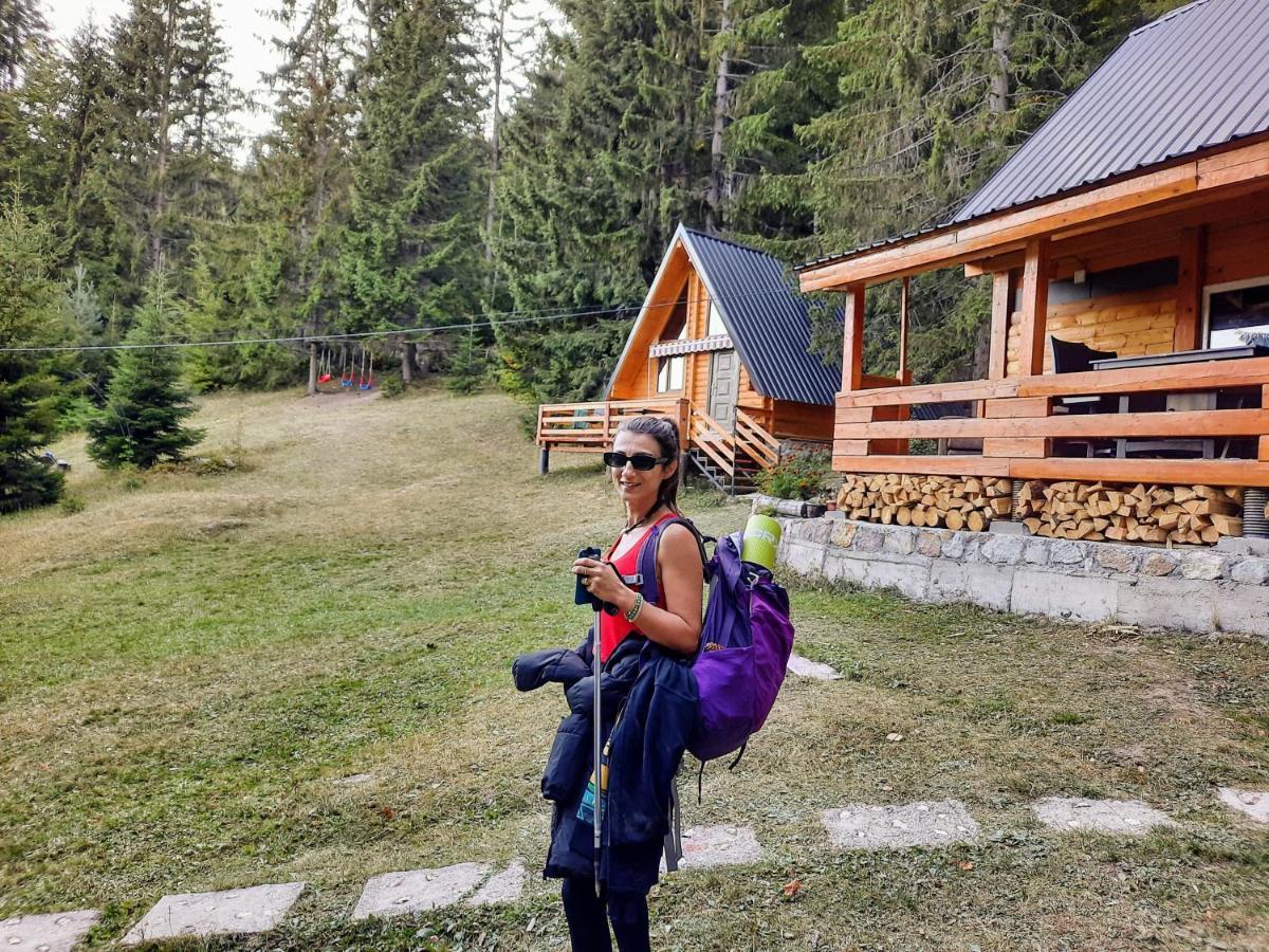 Peaks Of The Ballkans Tour Hostel Peje Exterior photo