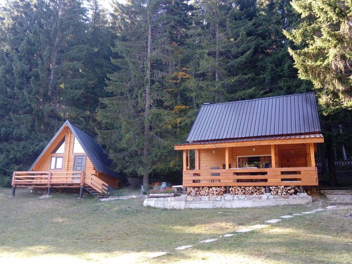 Peaks Of The Ballkans Tour Hostel Peje Exterior photo